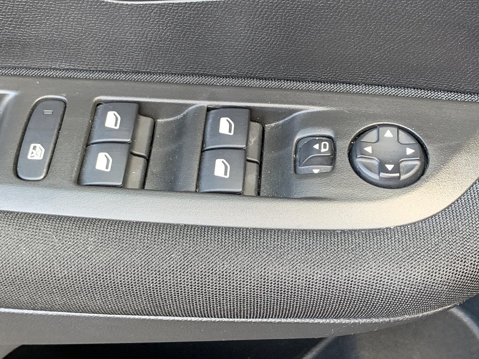 Peugeot 208 1.2PT Active