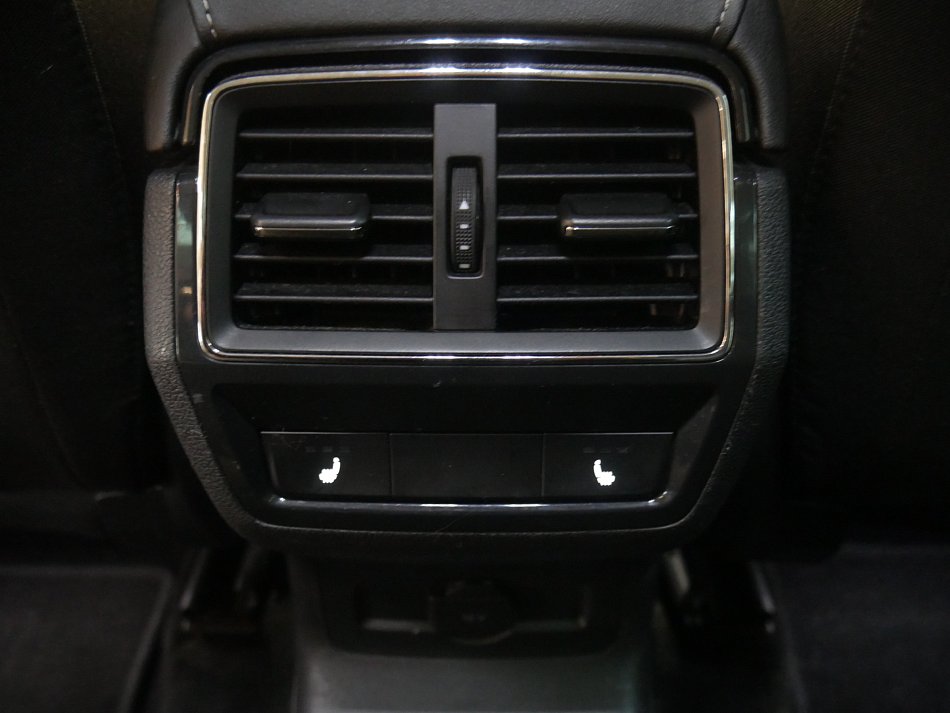 Škoda Karoq 1.5 TSi 