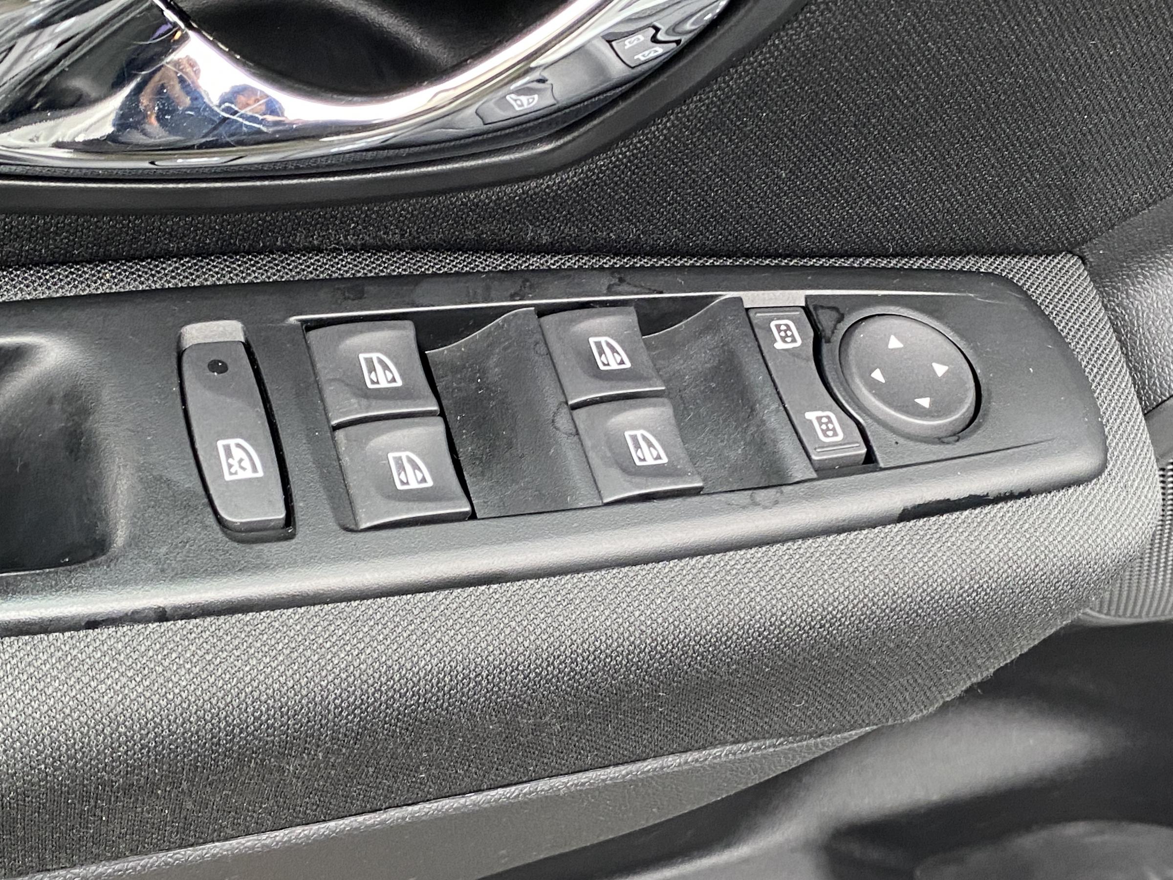 Renault Mégane, 2016 - pohled č. 11