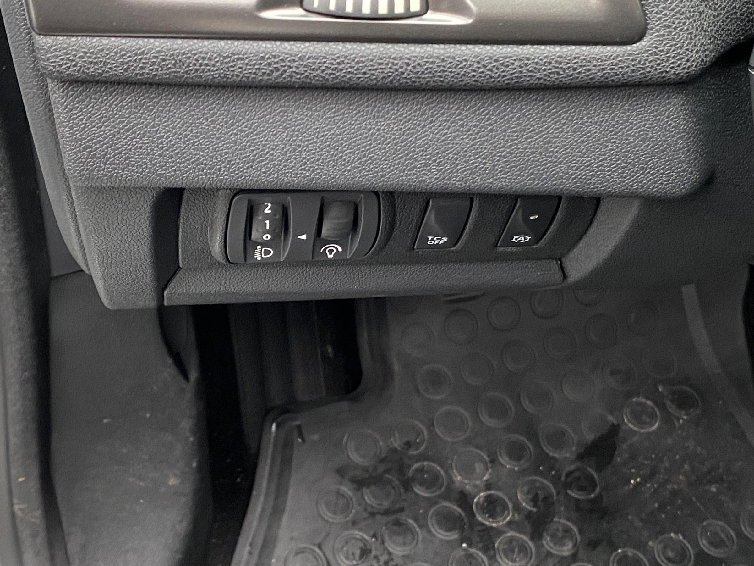 Renault Mégane, 2016 - pohled č. 13