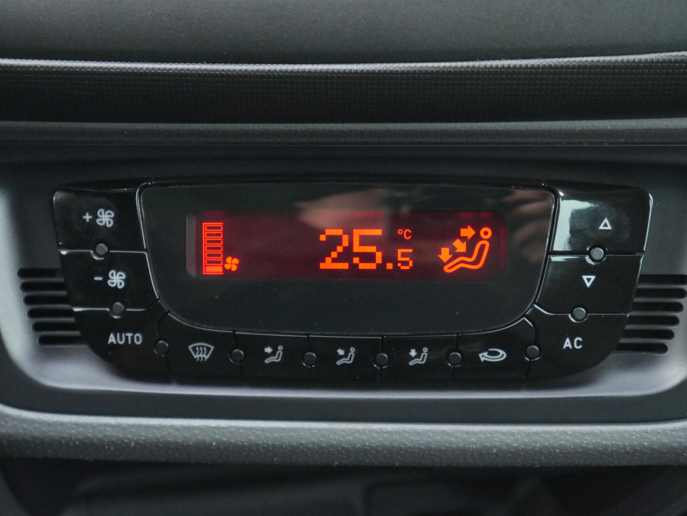 Seat Ibiza, 2011 - pohled č. 16