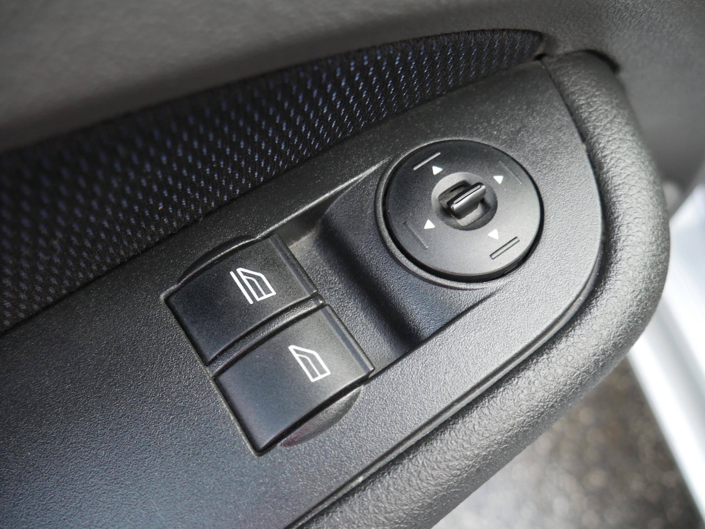 Ford Focus, 2005 - pohled č. 11