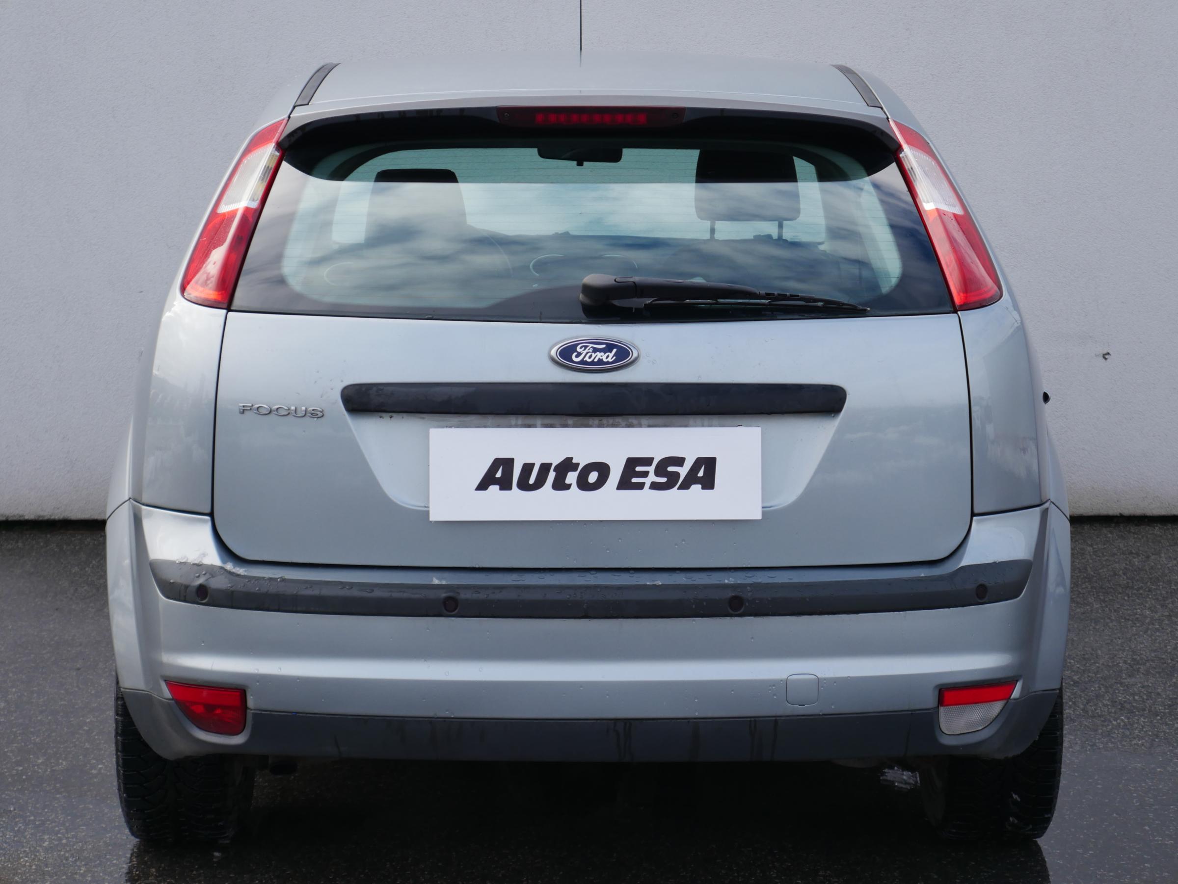 Ford Focus, 2005 - pohled č. 5
