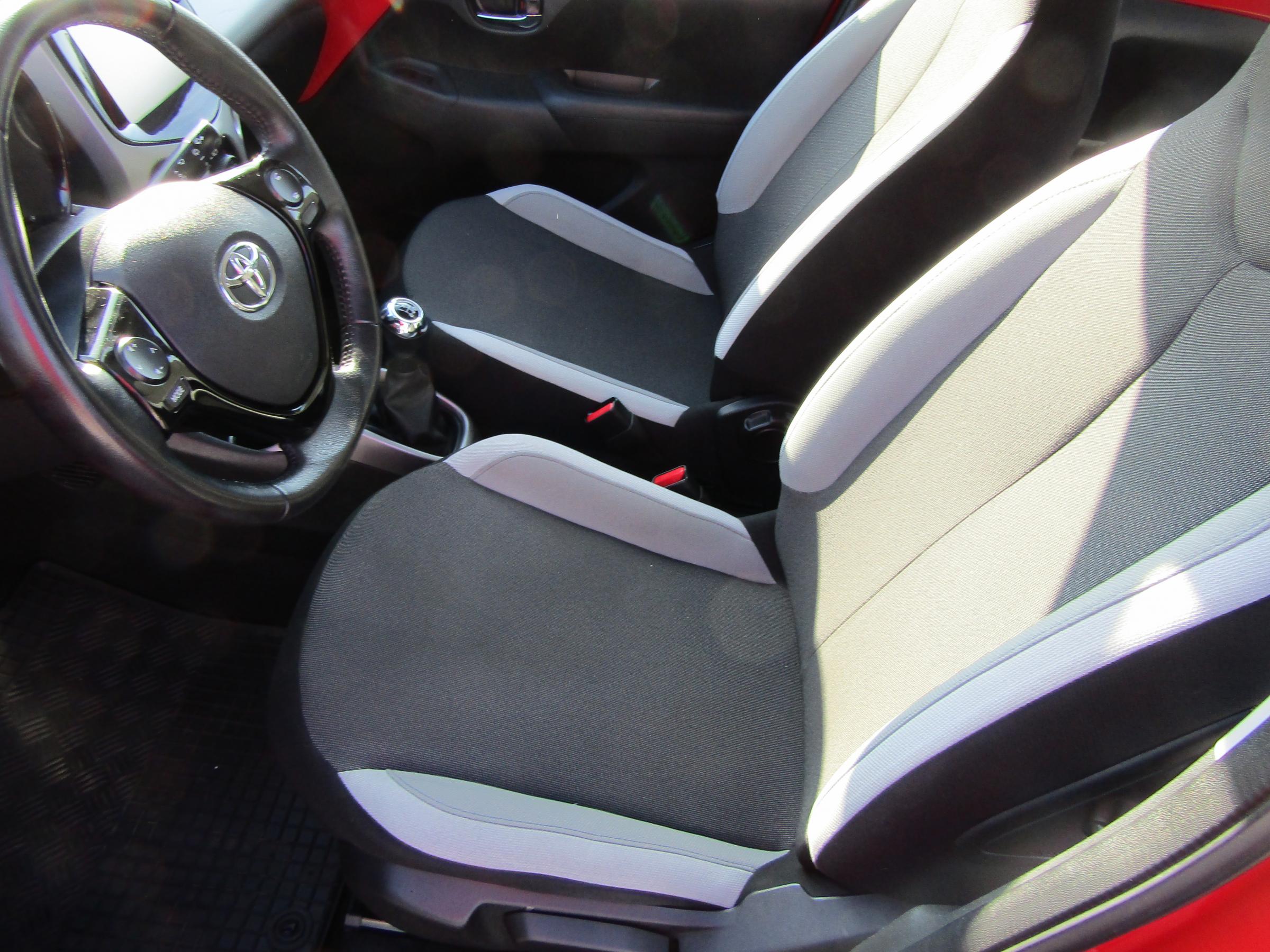 Toyota Aygo, 2018 - pohled č. 9