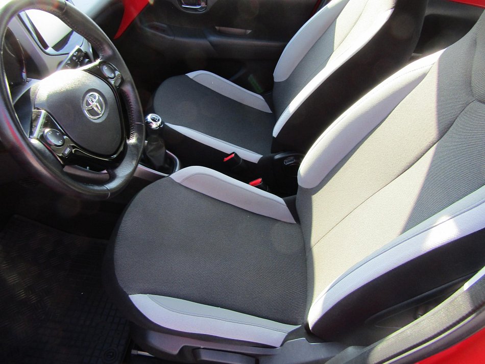 Toyota Aygo 1.0VV-Ti 