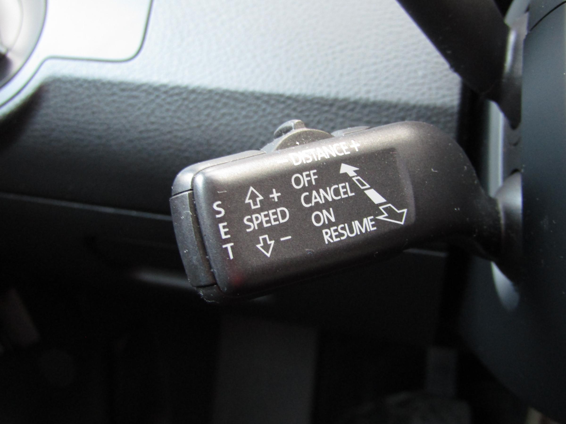 Volkswagen Passat CC, 2011 - pohled č. 13