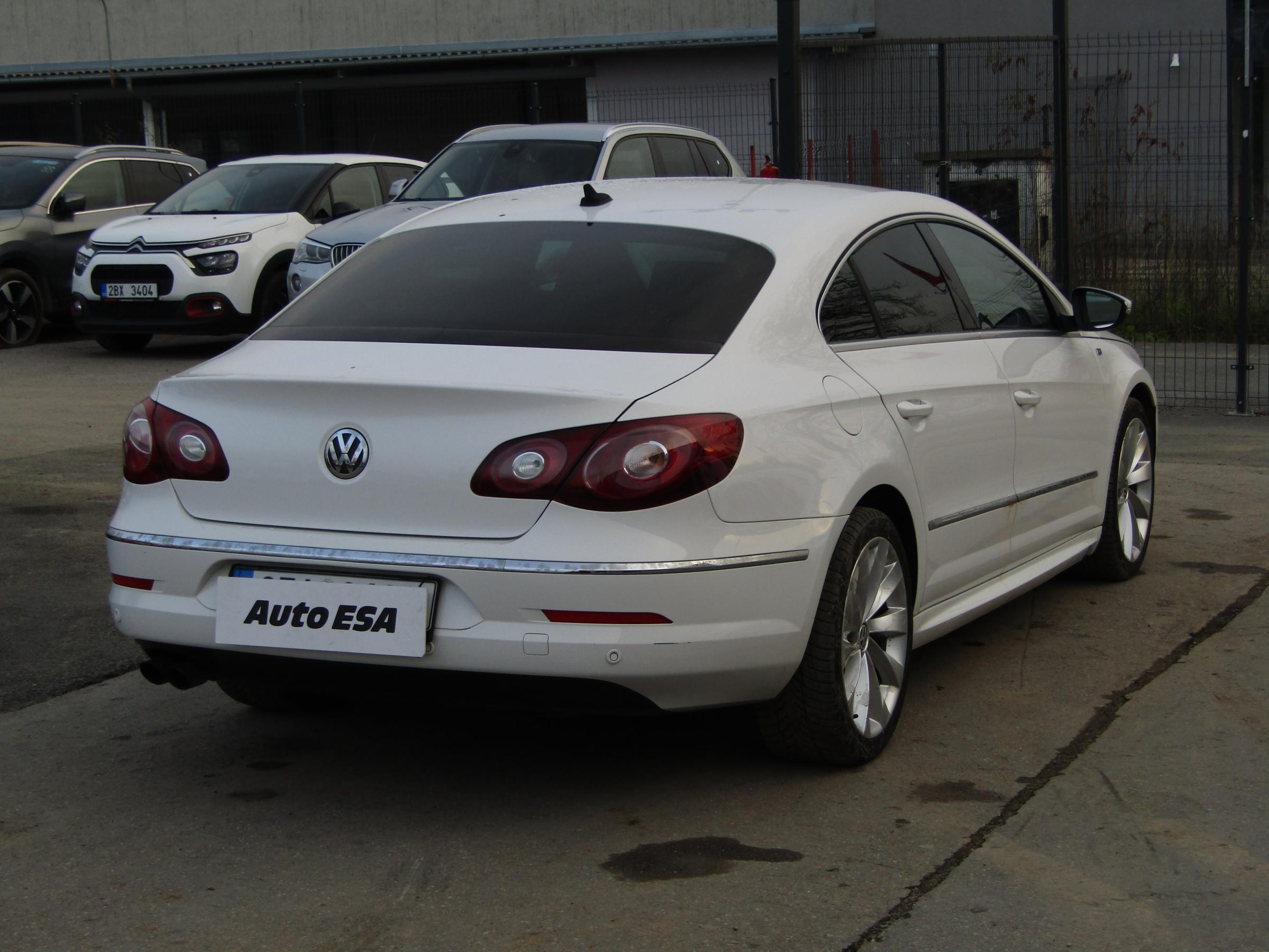 Volkswagen Passat CC, 2011 - pohled č. 4