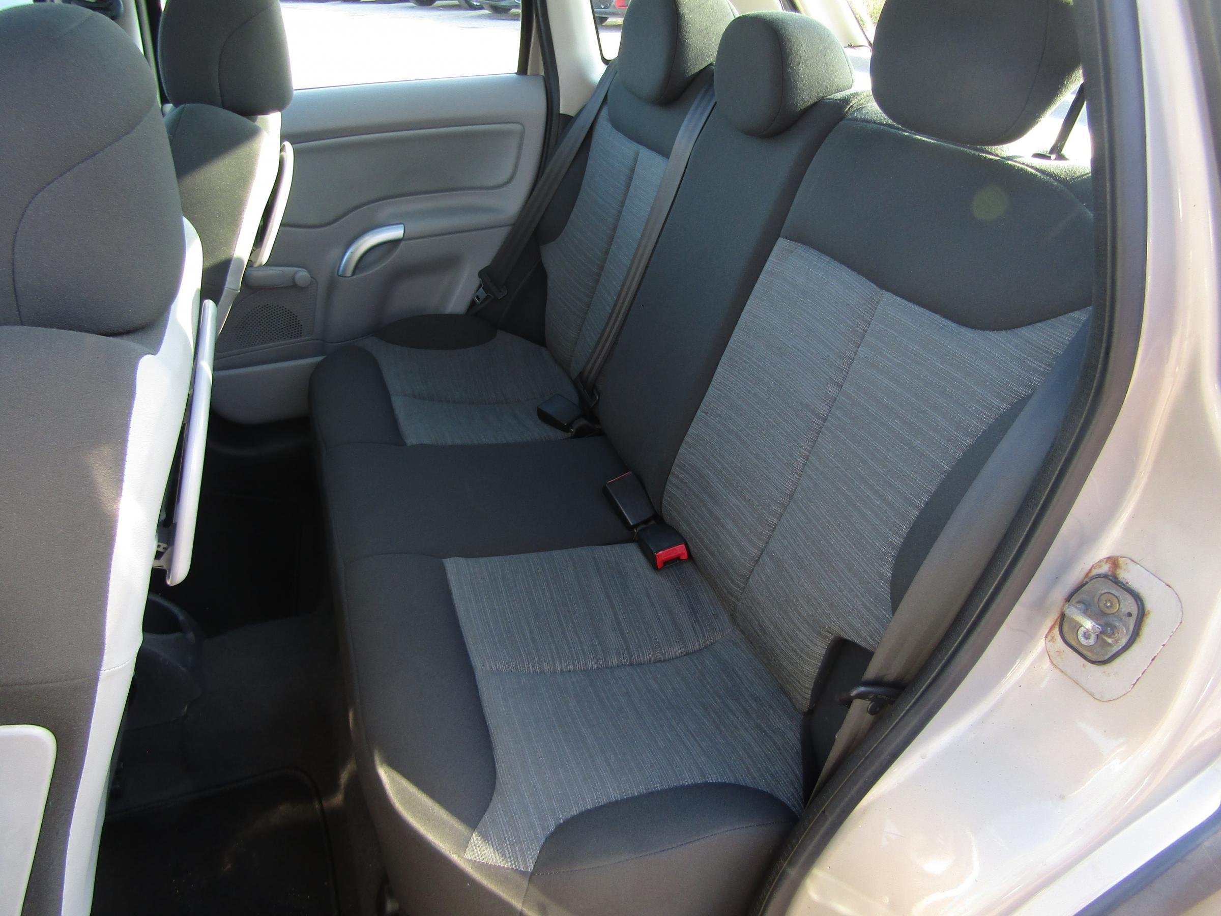 Citroën C3, 2004 - pohled č. 10