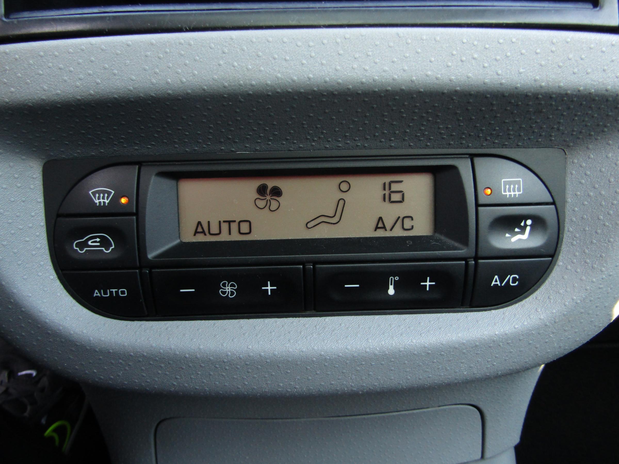 Citroën C3, 2004 - pohled č. 13