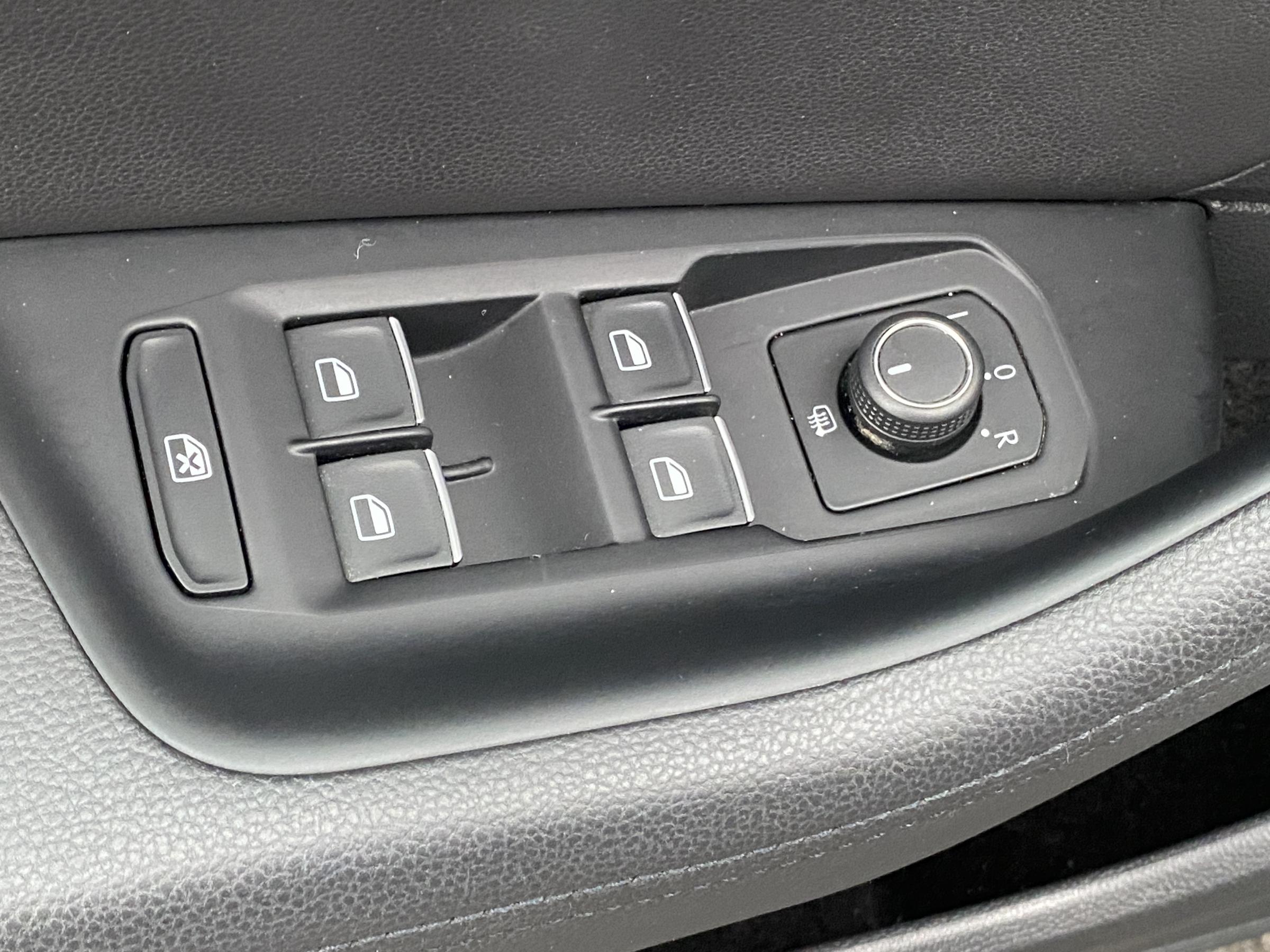 Volkswagen Passat, 2015 - pohled č. 11