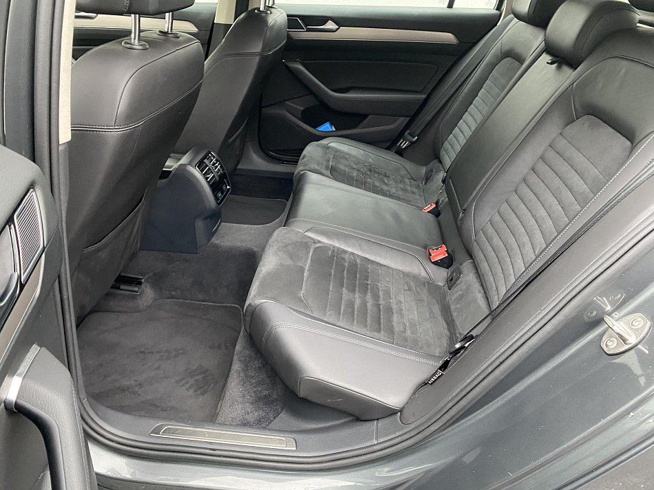 Volkswagen Passat 2.0 TDi Highline 4x4