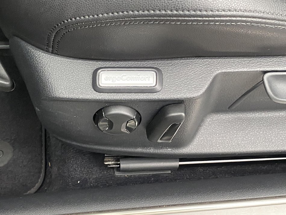 Volkswagen Passat 2.0 TDi Highline 4x4