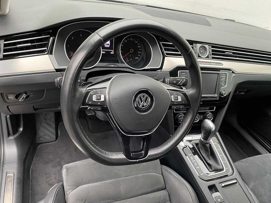 Volkswagen Passat 2.0 TDi Highline 4x4