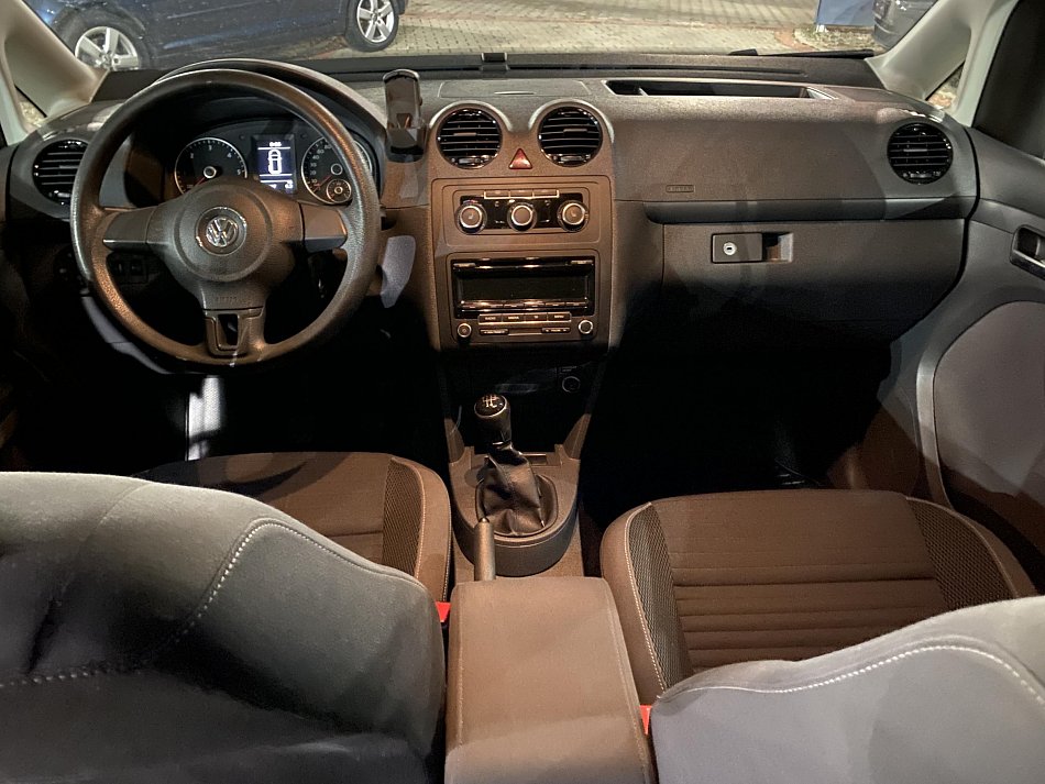 Volkswagen Caddy 1.6TDi  MAXi 7míst