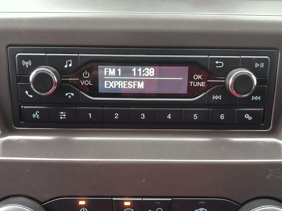 Ford Transit Custom 2.0TDCi Trend L2H1 DÍLNA