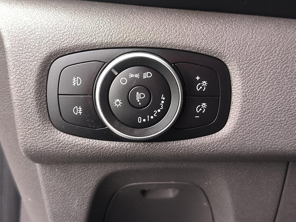 Ford Transit Custom 2.0TDCi Trend L2H1 DÍLNA