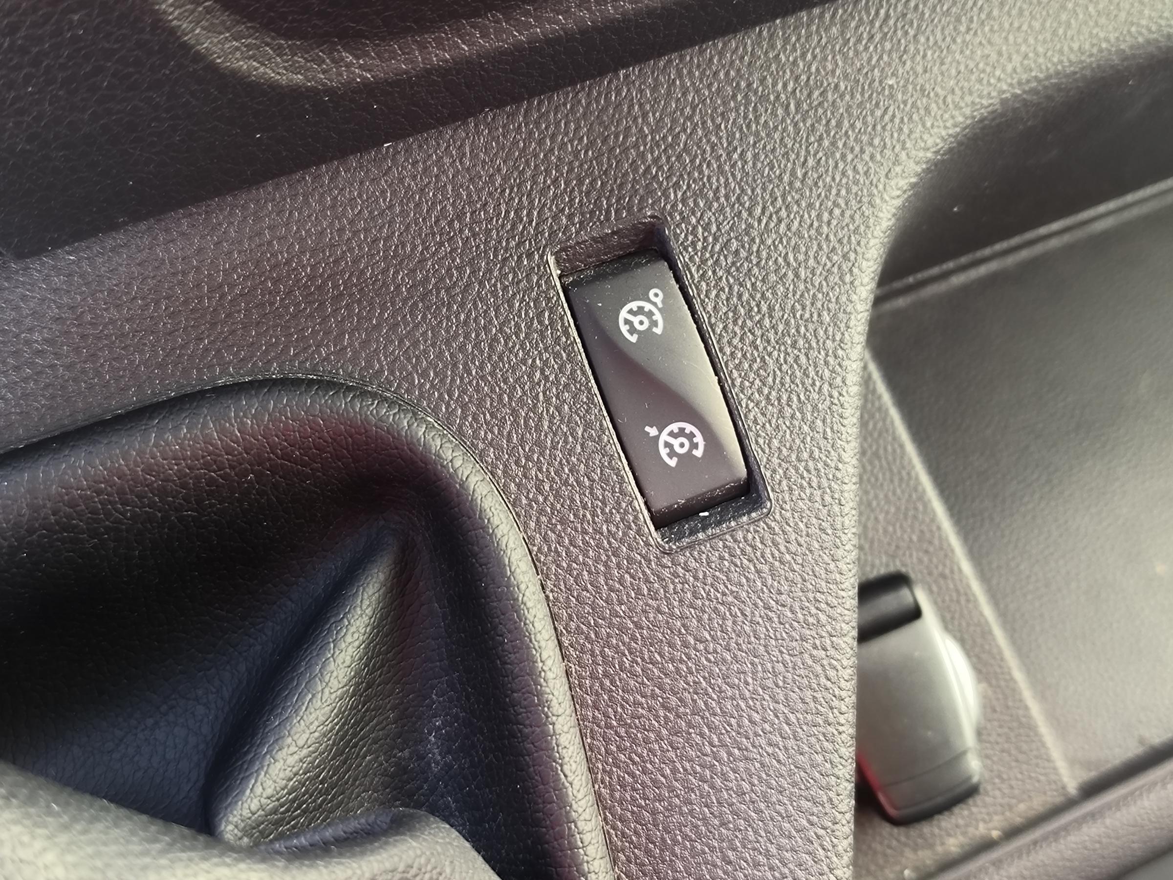 Renault Master, 2021 - pohled č. 14