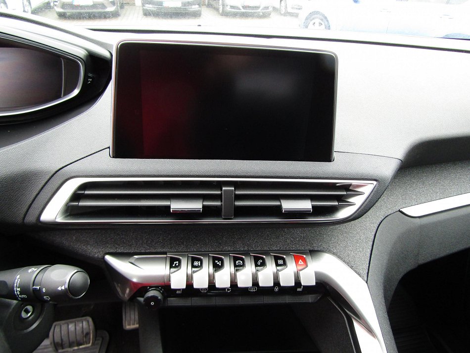 Peugeot 3008 1.2PT Allure