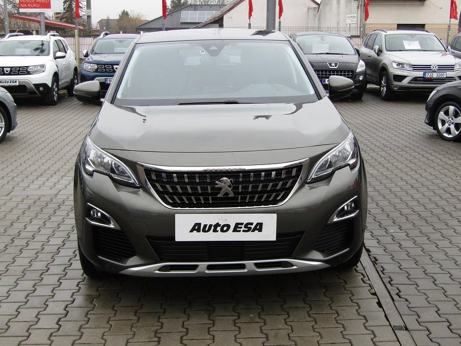 Peugeot 3008 1.2PT Allure