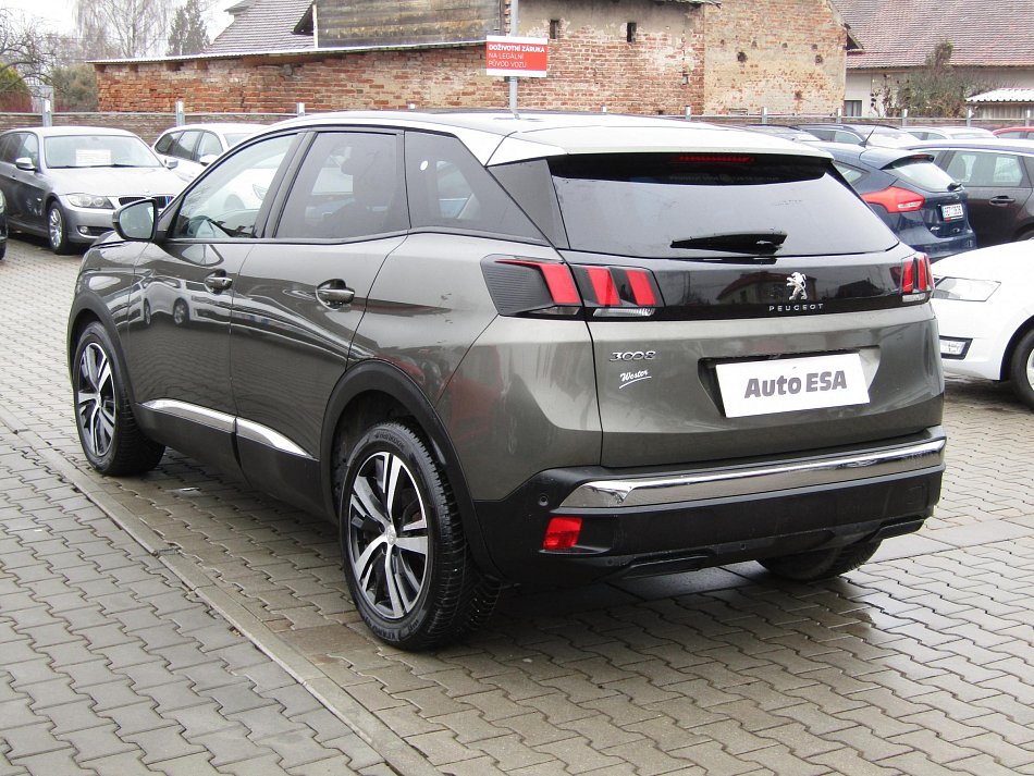 Peugeot 3008 1.2PT Allure