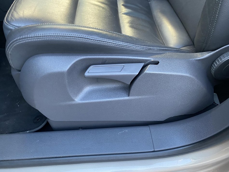 Volkswagen Touran 2.0 TDi Highline