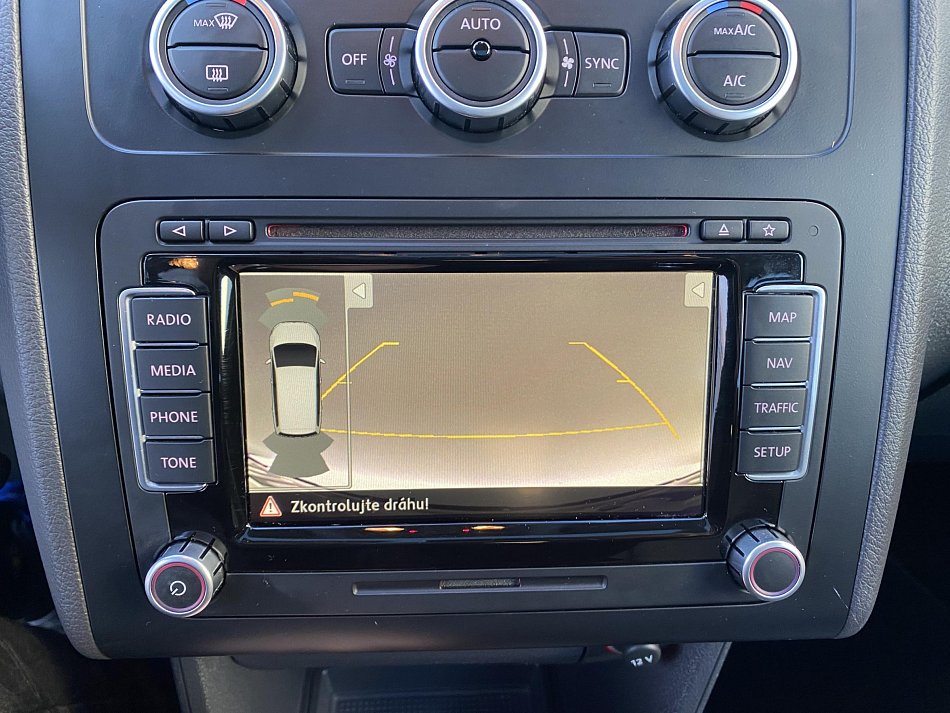 Volkswagen Touran 2.0 TDi Highline