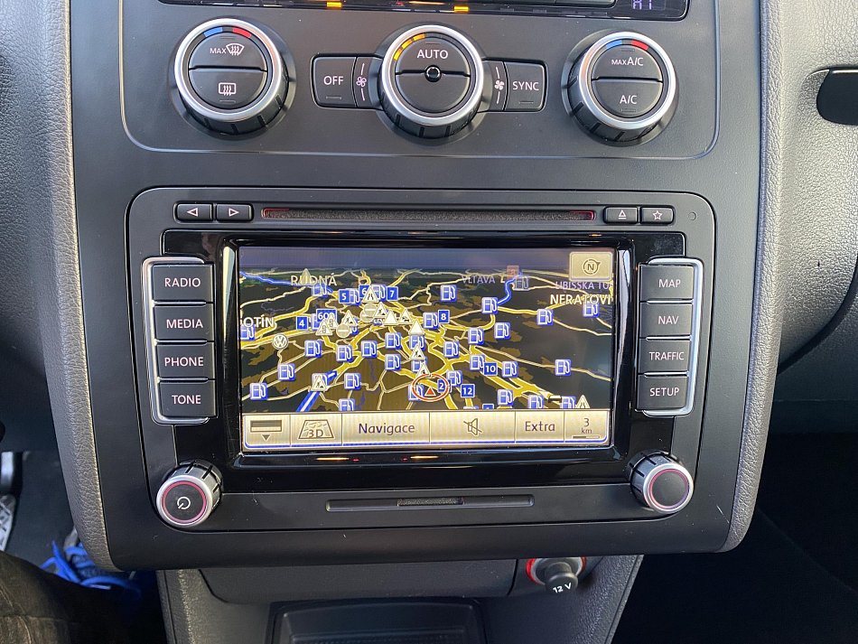 Volkswagen Touran 2.0 TDi Highline