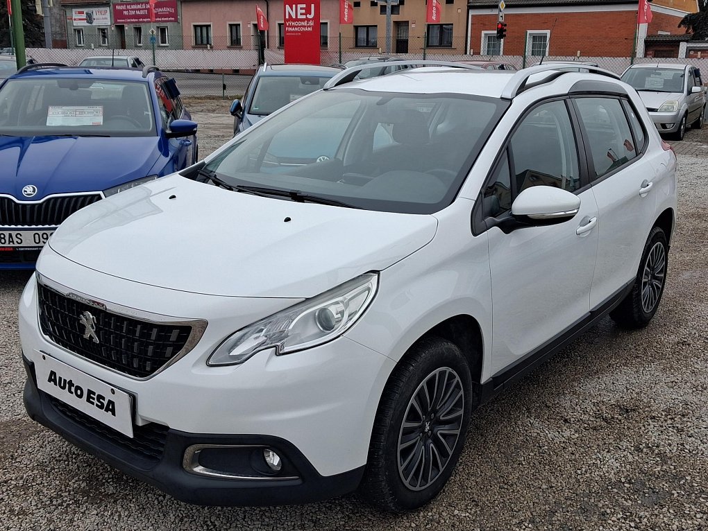 Peugeot 2008 1.2PT 