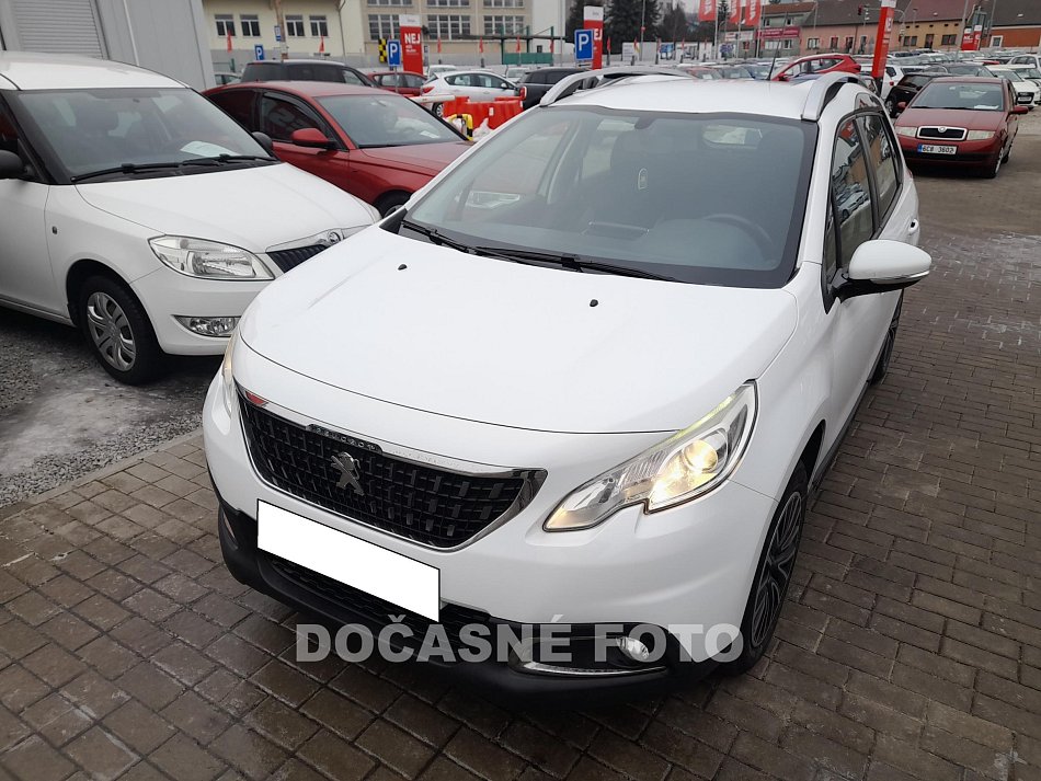 Peugeot 2008 1.2PT 