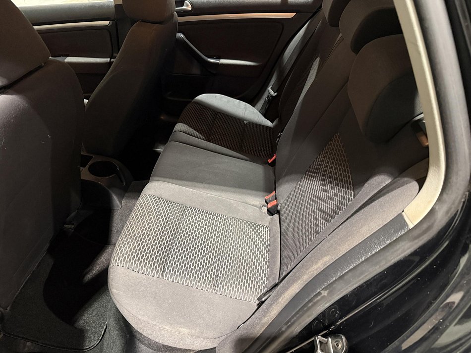 Volkswagen Golf 1.6 TDi  Variant