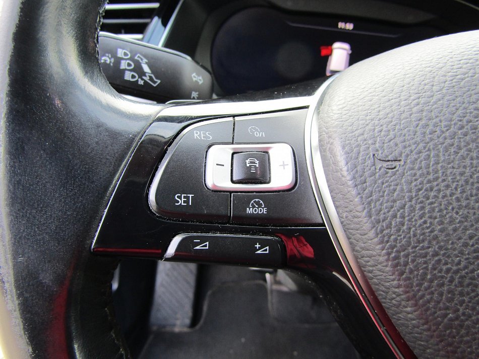 Volkswagen Passat 2.0 TDi  4x4