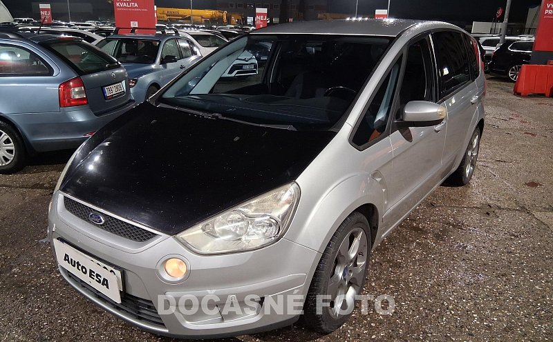 Ford S-MAX 2.0 i 