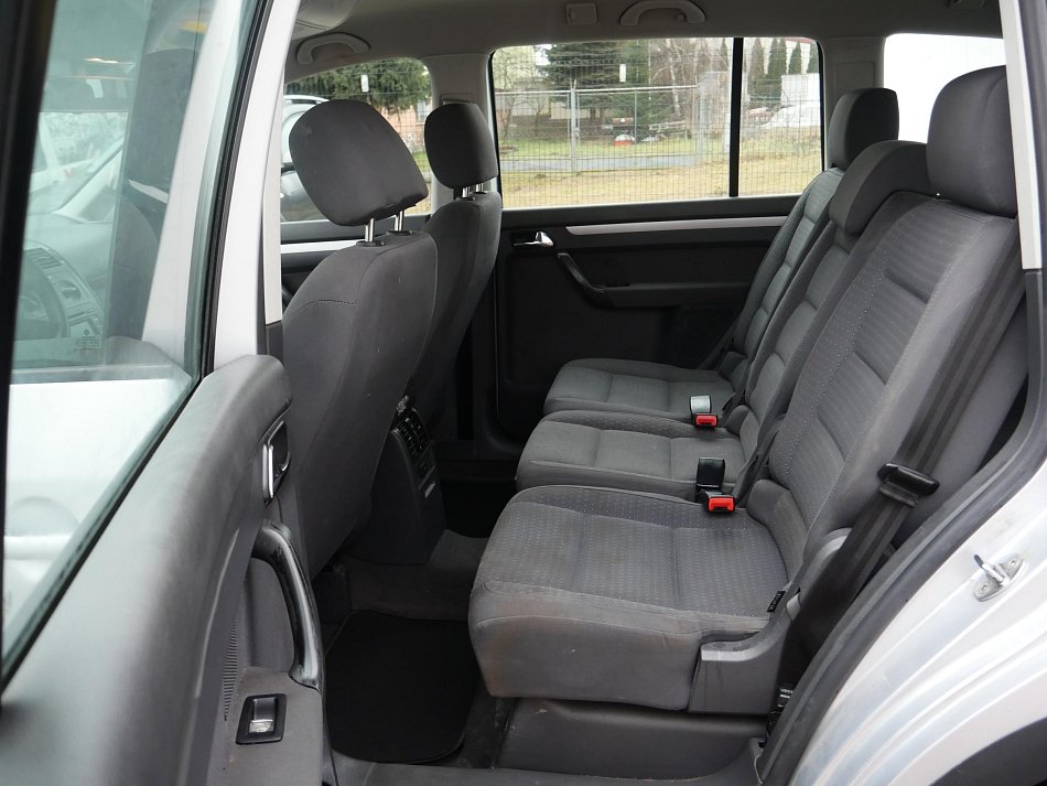 Volkswagen Touran 1.9TDI 