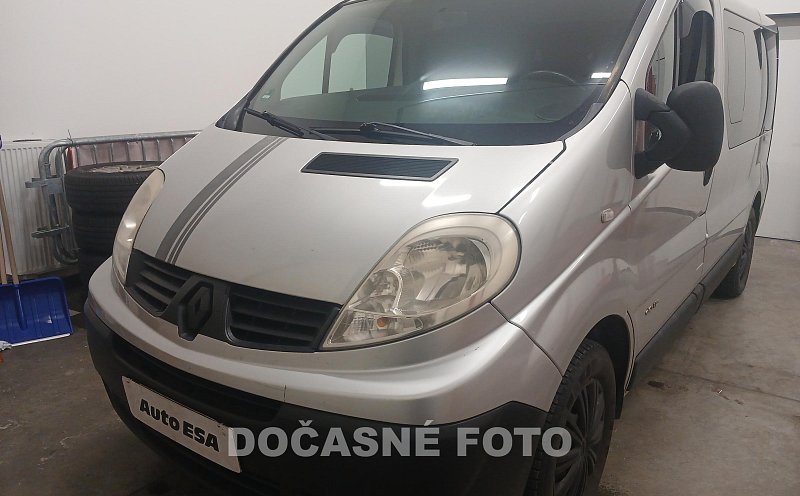 Renault Trafic 2.0 dci 