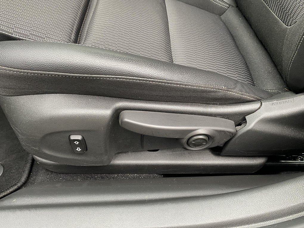 Opel Insignia 2.0 CDTi Bussines