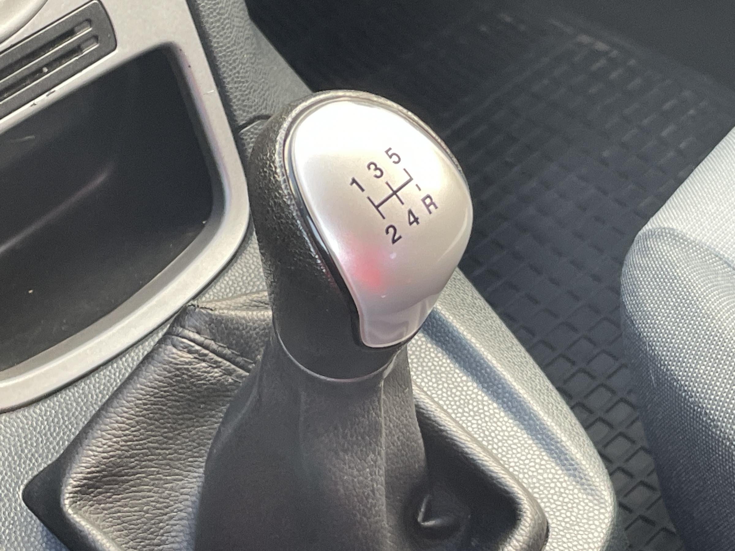 Ford Fiesta, 2009 - pohled č. 15