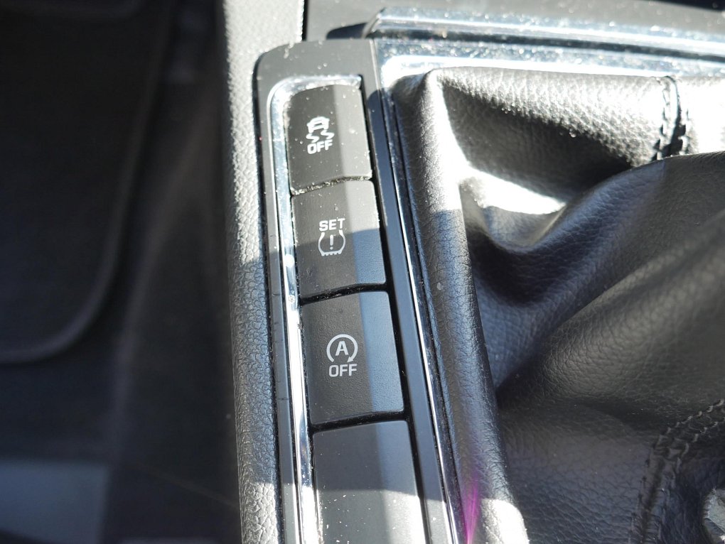 Škoda Superb II 2.0 TDi Elegance