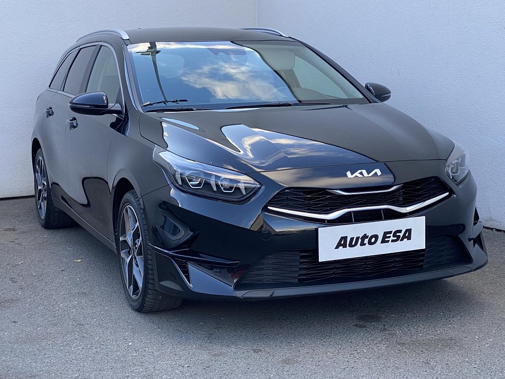 Kia Ceed 1.5T-GDi TOP