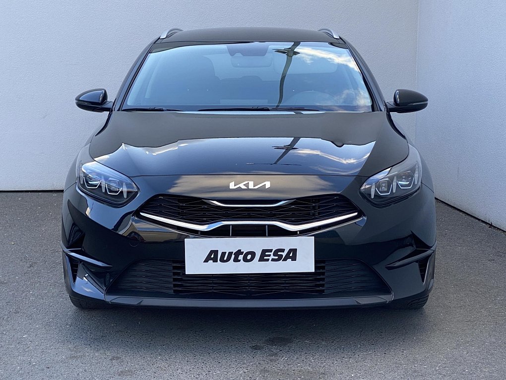 Kia Ceed 1.5T-GDi TOP
