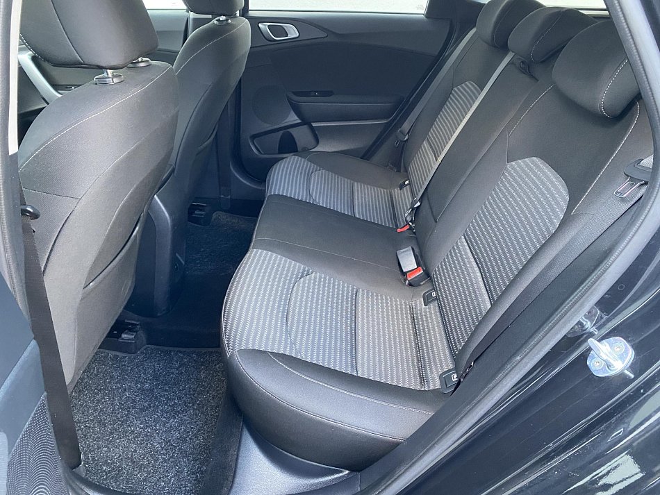 Kia Ceed 1.5T-GDi TOP