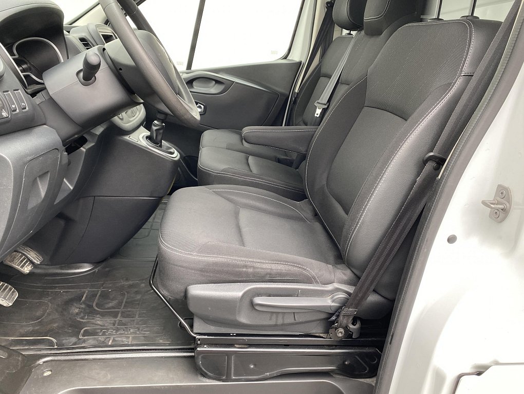 Renault Trafic 2.0dCi Cool L2H1