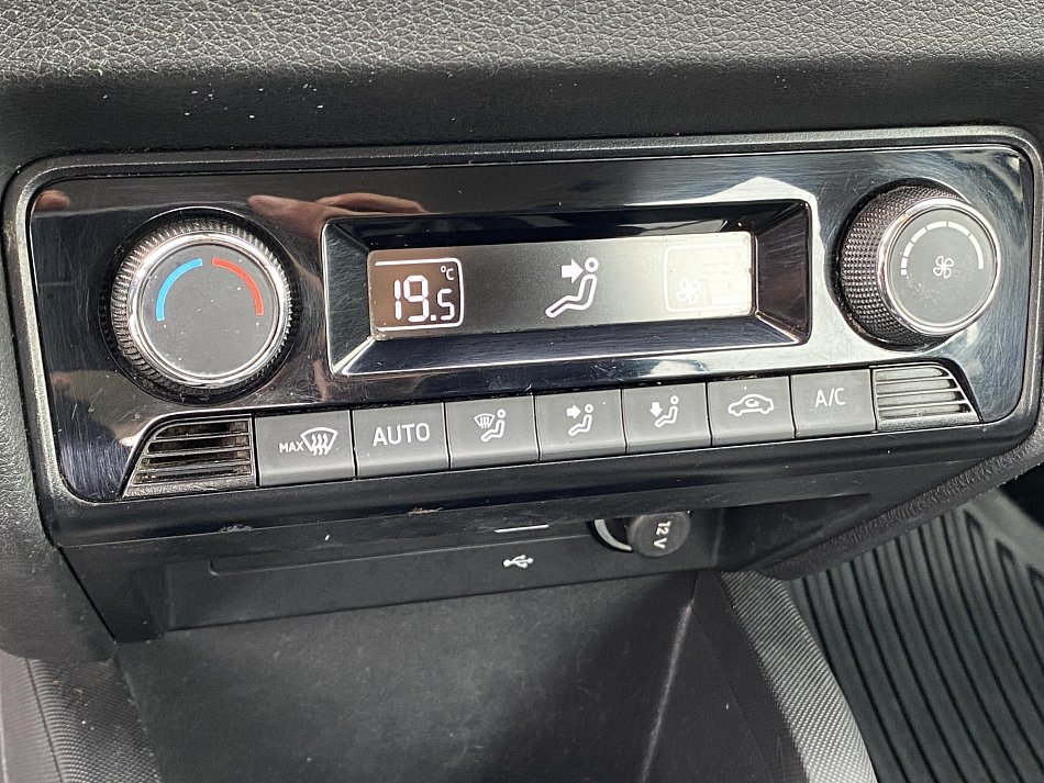 Škoda Fabia III 1.0 TSi Ambition