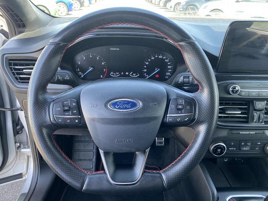 Ford Focus 1.0EB ST-Line