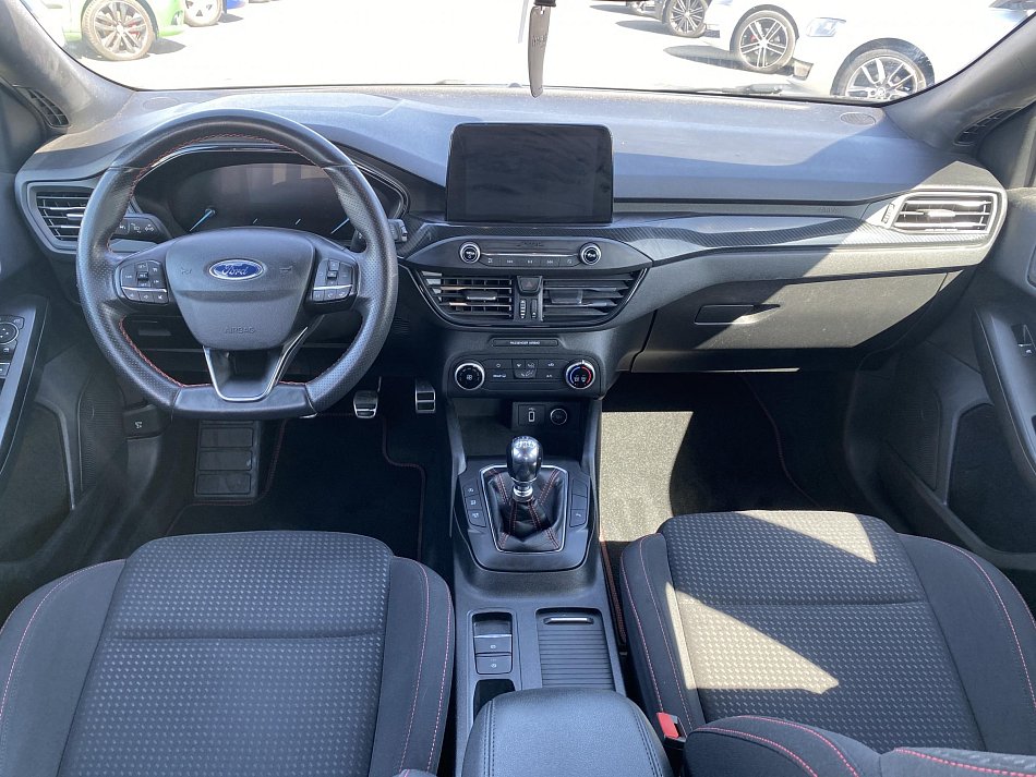 Ford Focus 1.0EB ST-Line