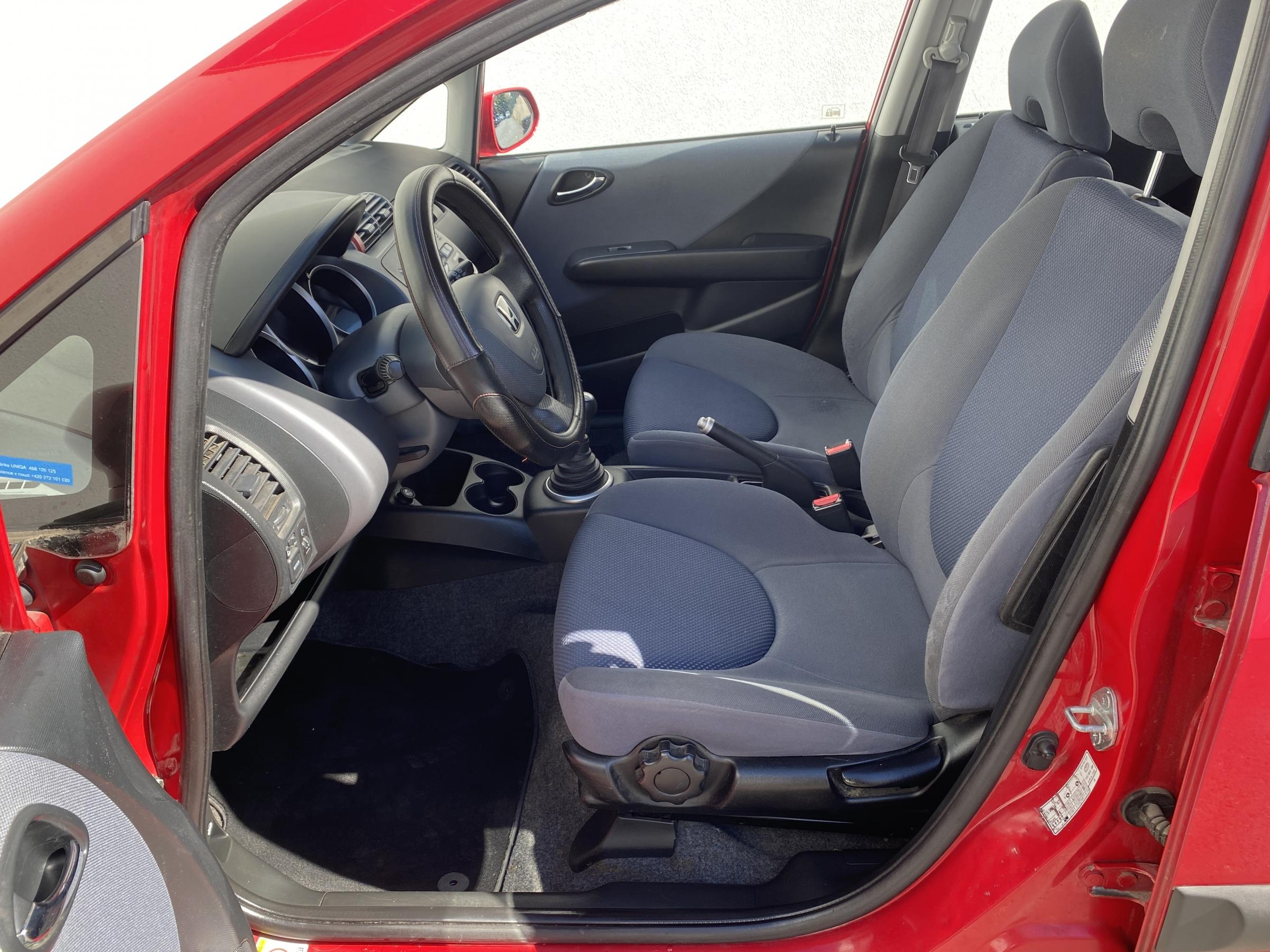 Honda Jazz, 2004 - pohled č. 9