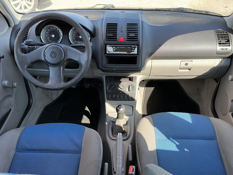 Volkswagen Polo 1.0 i 