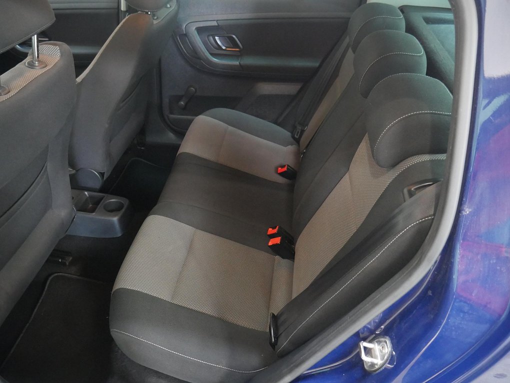 Škoda Fabia II 1.6i 