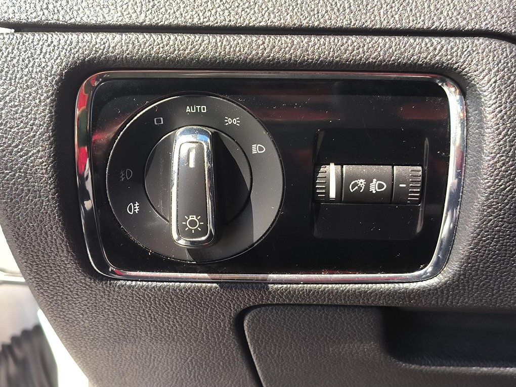 Škoda Superb II 1.6 TDi Active