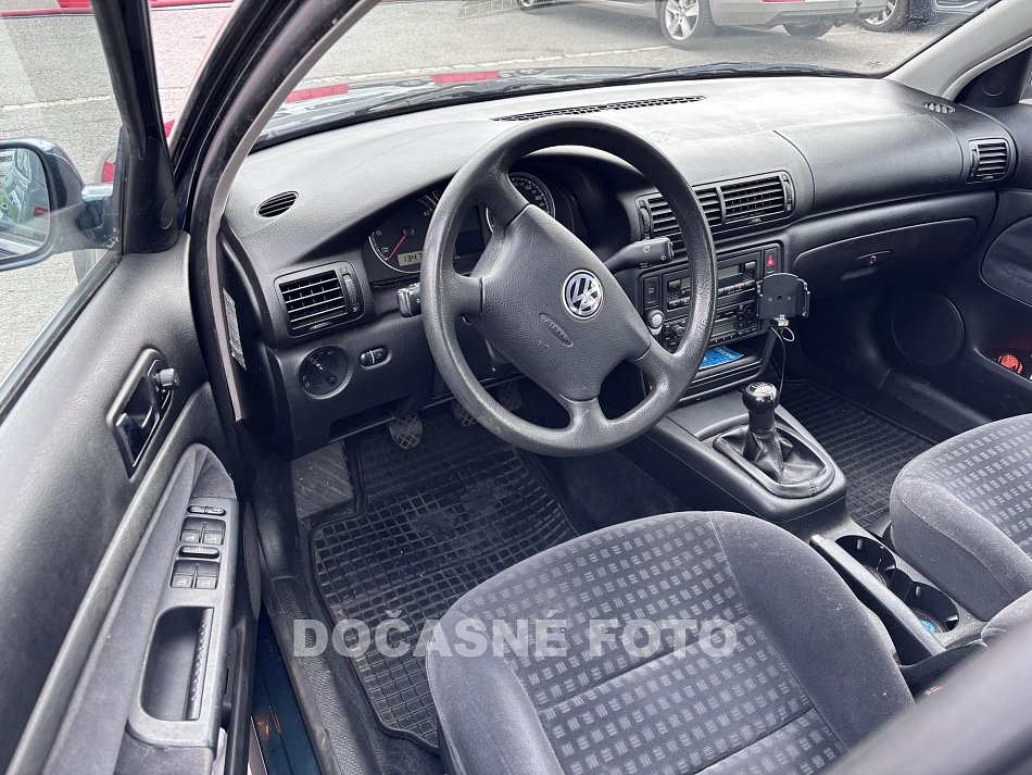 Volkswagen Passat 1.9TDi 