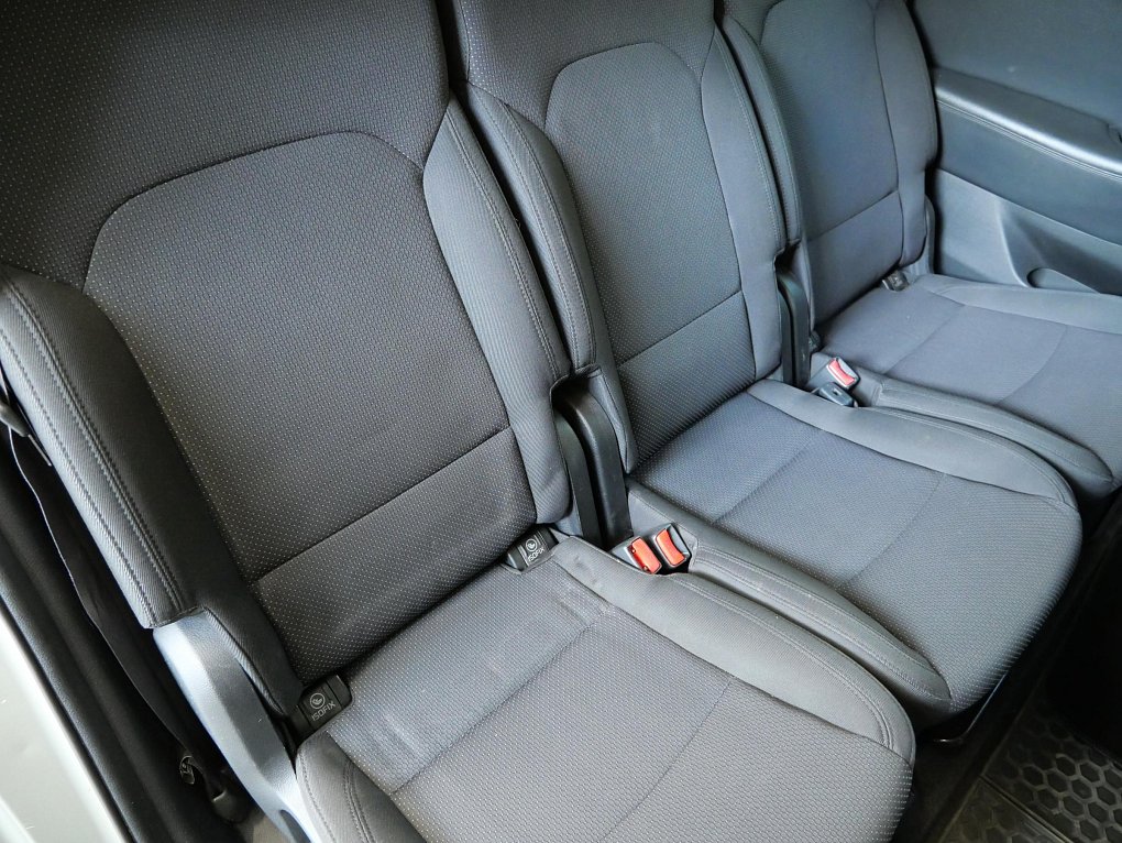 Kia Carens 1.6GDi 